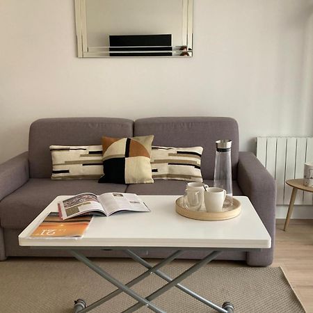Grand Studio Hyper Centre Avec Balcon Tout Refait Mars 2025 Deauville Bagian luar foto