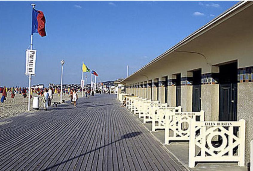 Grand Studio Hyper Centre Avec Balcon Tout Refait Mars 2025 Deauville Bagian luar foto