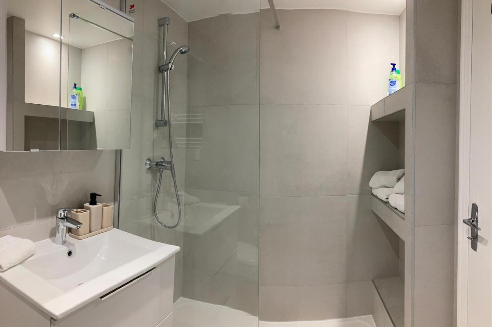 Grand Studio Hyper Centre Avec Balcon Tout Refait Mars 2025 Deauville Bagian luar foto